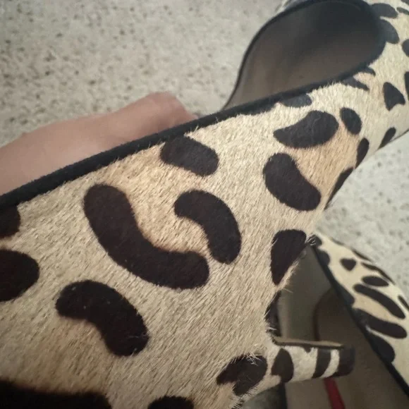 Banana Republic Leopard Print Heels - Picture 6 of 8